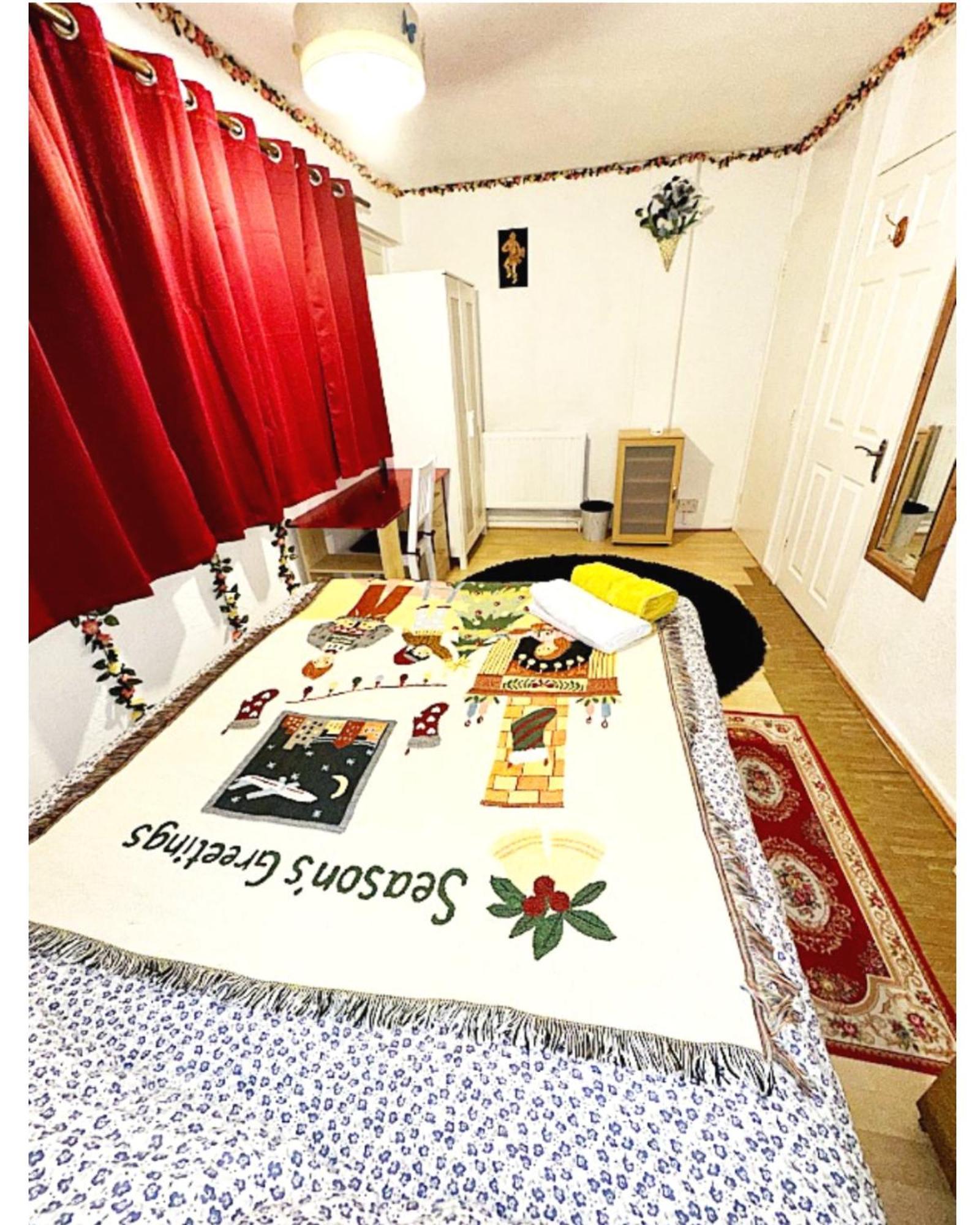 Excellent Double Rooms In Cheap Rate Around Central London Londres Exterior foto